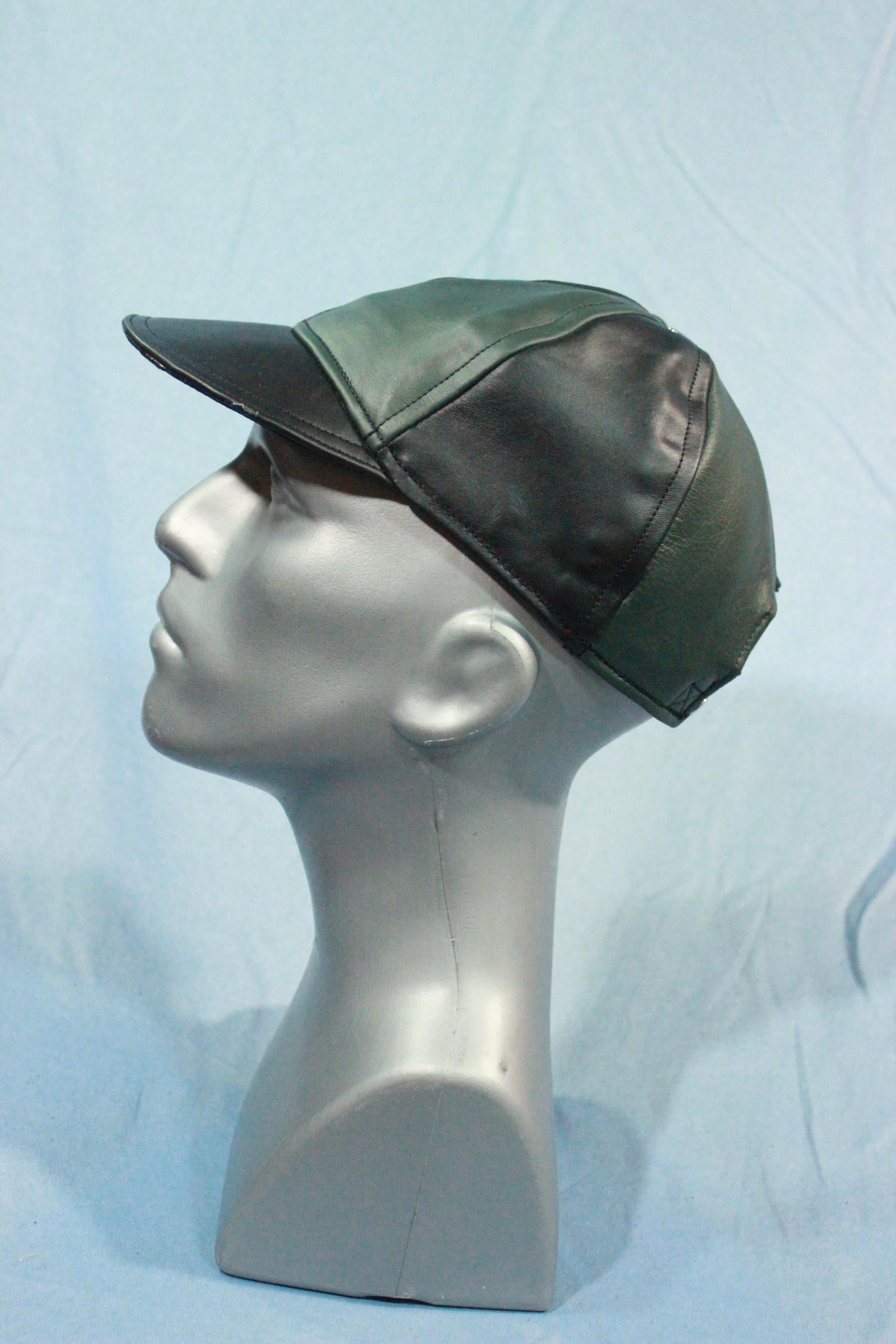 Two Tone Short Brim Boy Cap