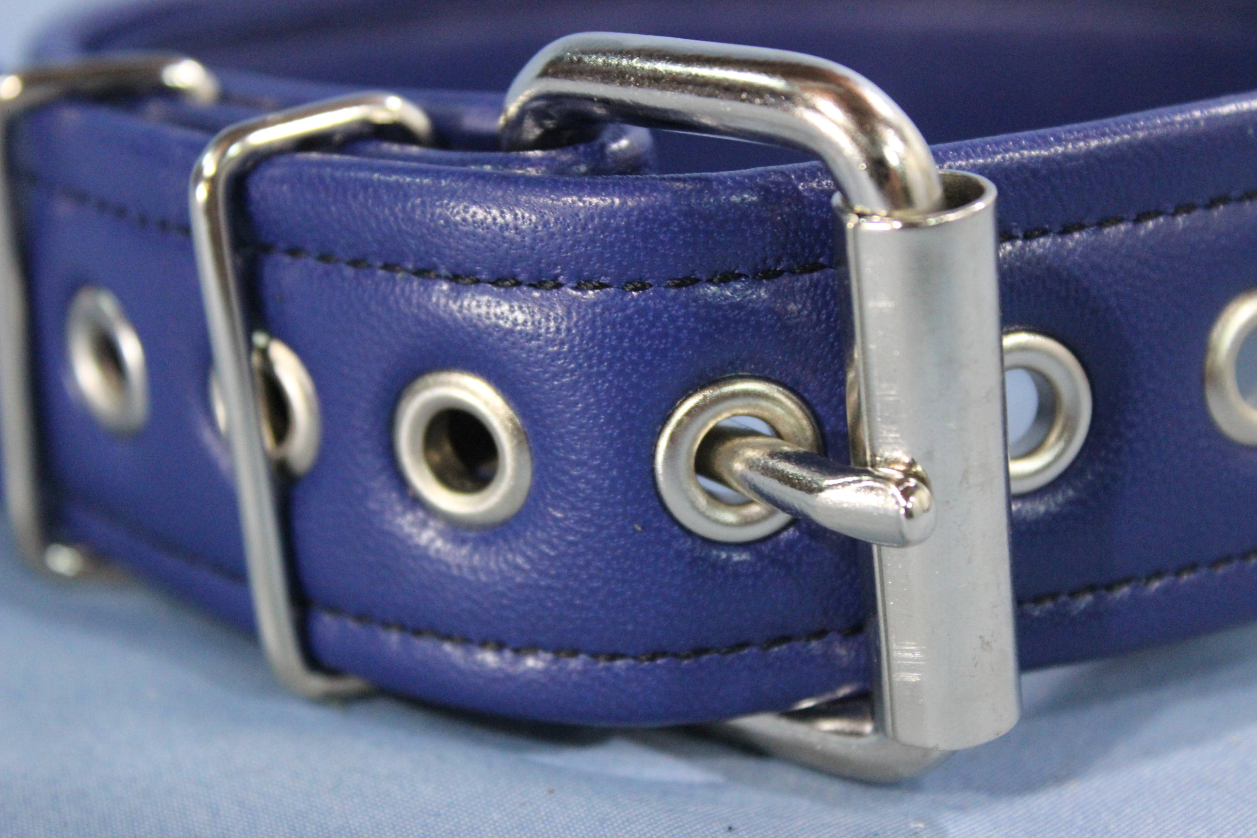 Buckled Leather Armband