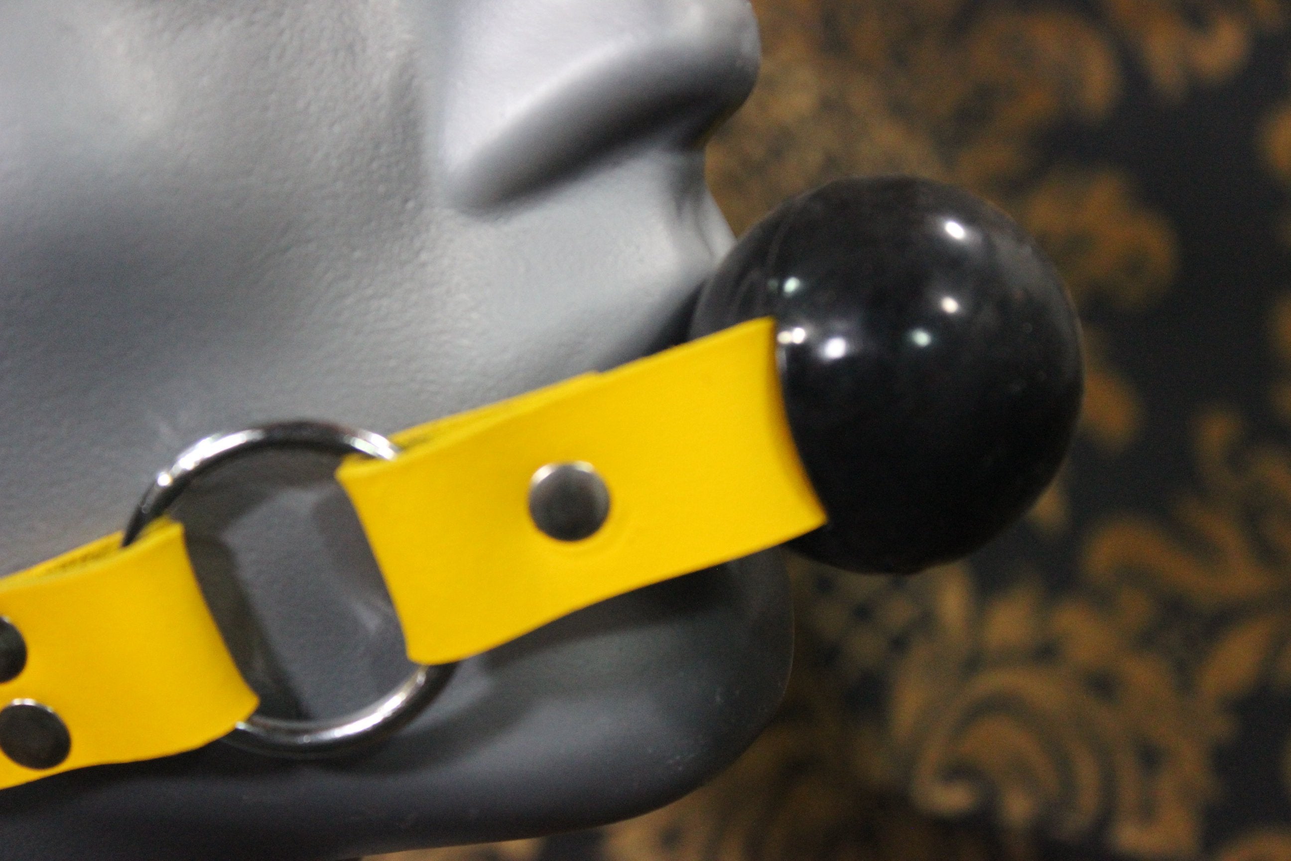 Classic Ball Gag in Black and Yellow