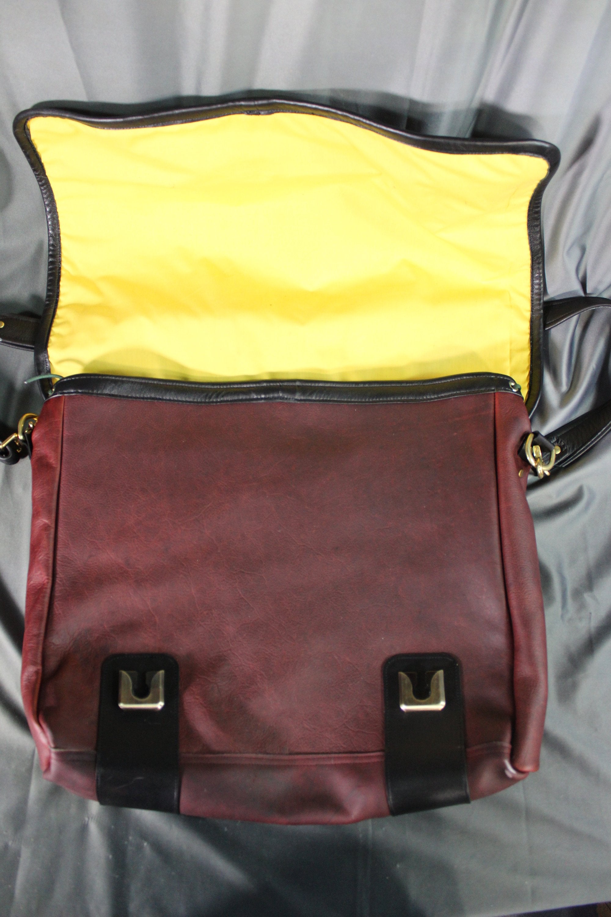 Mason's Mega Messenger Bag - NOW BIGGER!