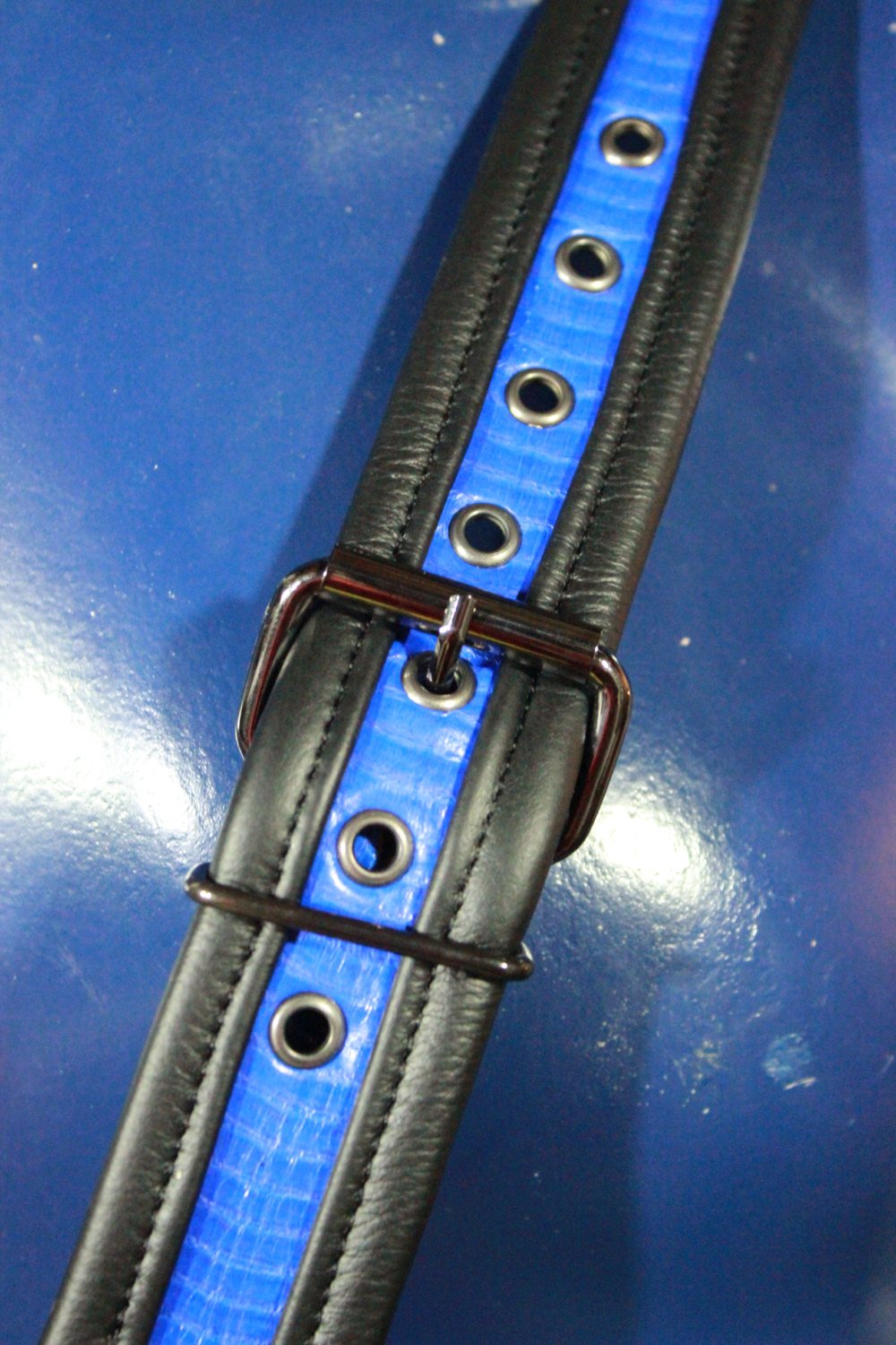 Fantastic Blue Snake Sam Browne belt with Gunmetal Hardware